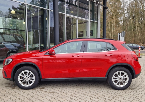 Mercedes-Benz GLA cena 126900 przebieg: 56749, rok produkcji 2019 z Łobżenica małe 121